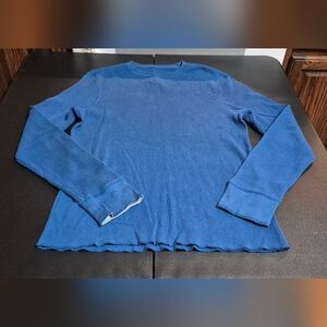 Men's size large blue Urban Pipeline waffle weave shirt